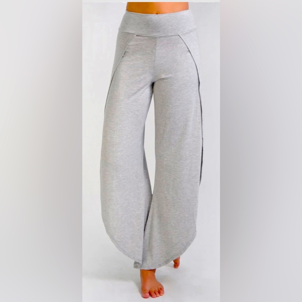 JALA Women’s Bhakti pants, L, gray, heavy weight jersey, wear open or tied up.